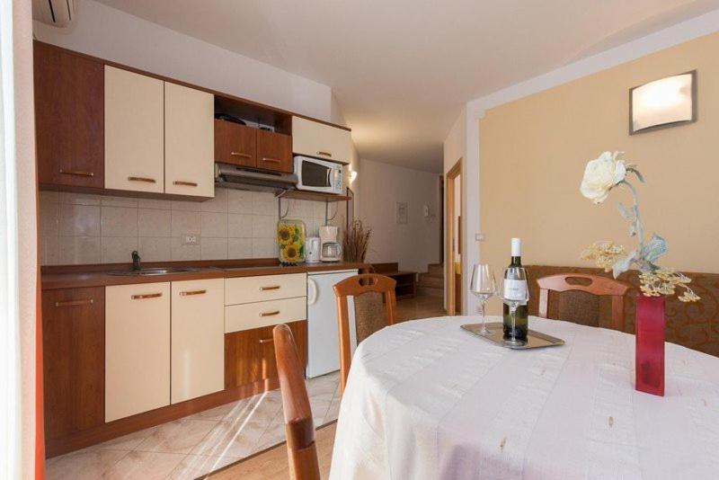 Marija F4 Apartment Krk Town Exteriér fotografie
